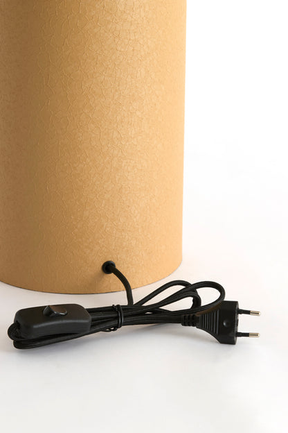 robuuste-bruine-metalen-tafellamp-light-living-yebri-variant-image1