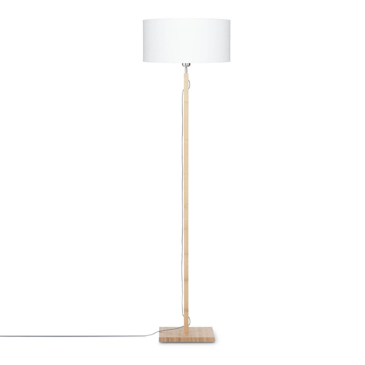 witte-scandinavische-vloerlamp-bamboe-wit-linnen-good-mojo-fuji-main-image