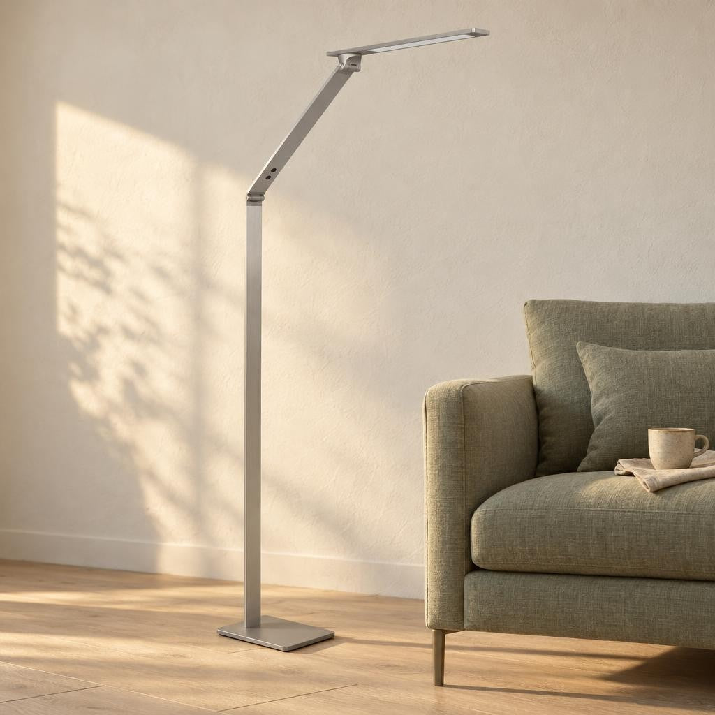 Steinhauer Serenade – stalowa lampa podłogowa LED – zdjęcie aranżacyjne