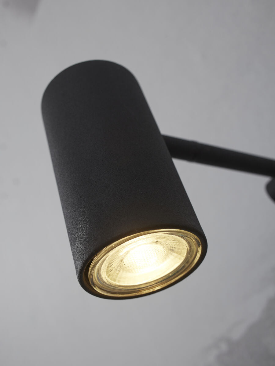 retro-zwarte-wandlamp-metaal-its-about-romi-montreux-variant-image2