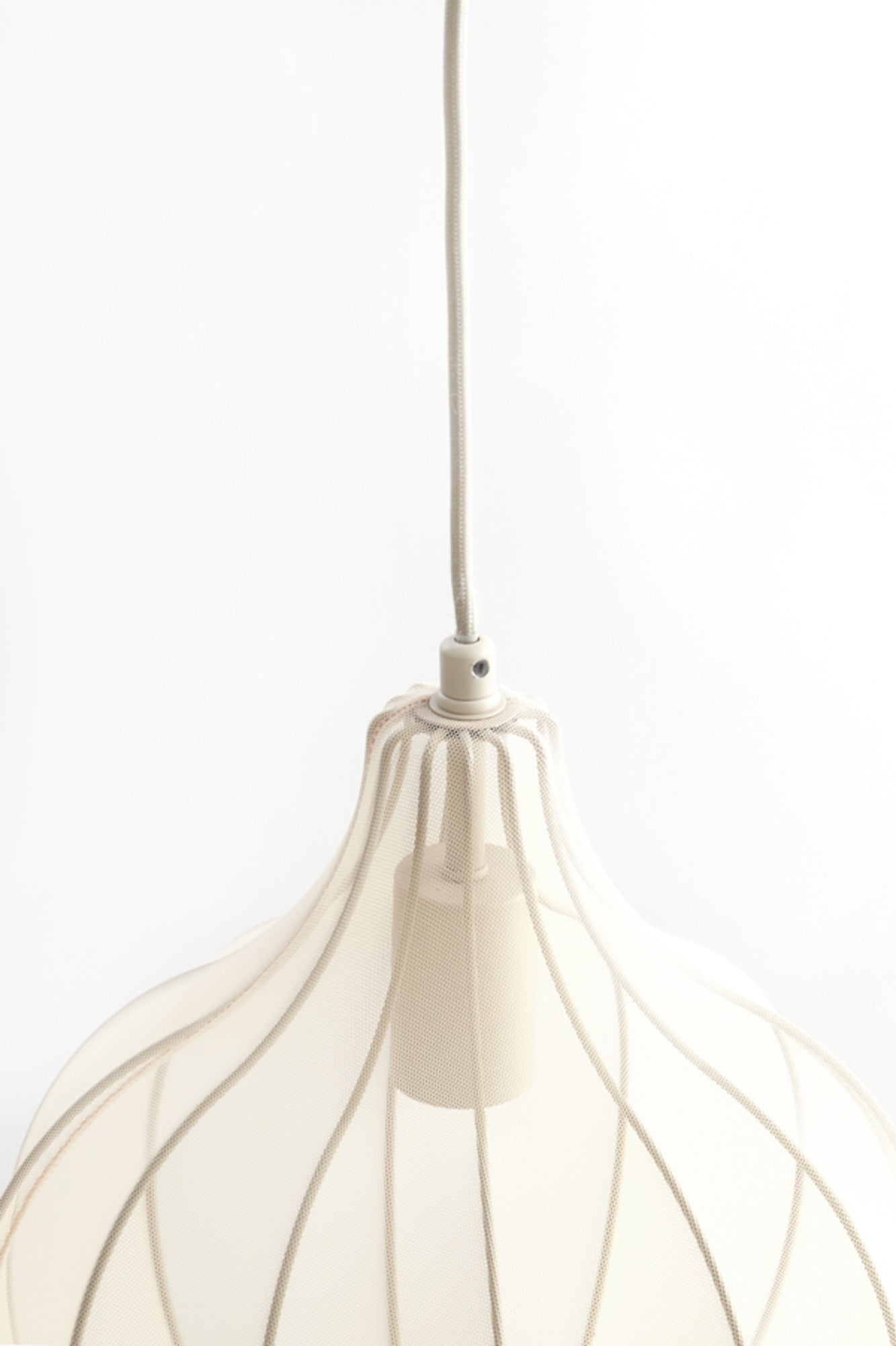 moderne-beige-stoffen-hanglamp-light-living-elati-variant-image7