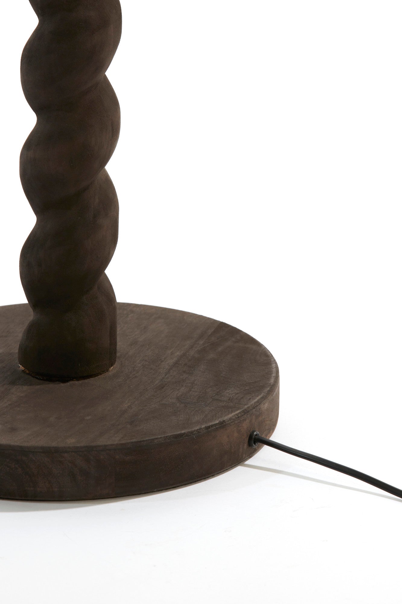 donkere-houten-lampenvoet-light-living-nanno-variant-image6