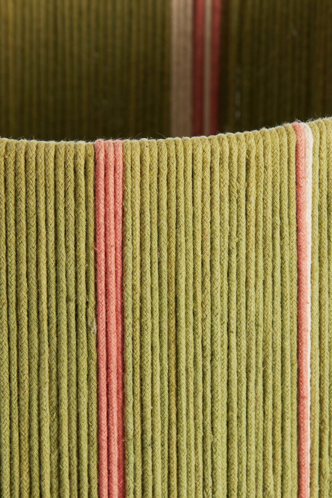 gestreepte-lampenkap-groen-roze-light-living-medan-variant-image5