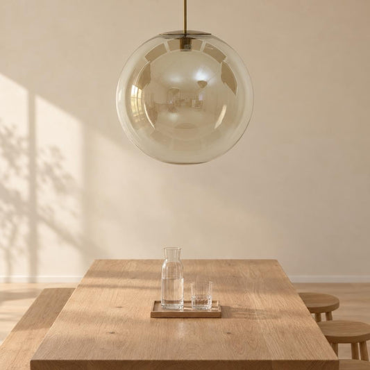 Light & Living Medina pendellampe i bronze med røgfarvet glas – stemningsbillede