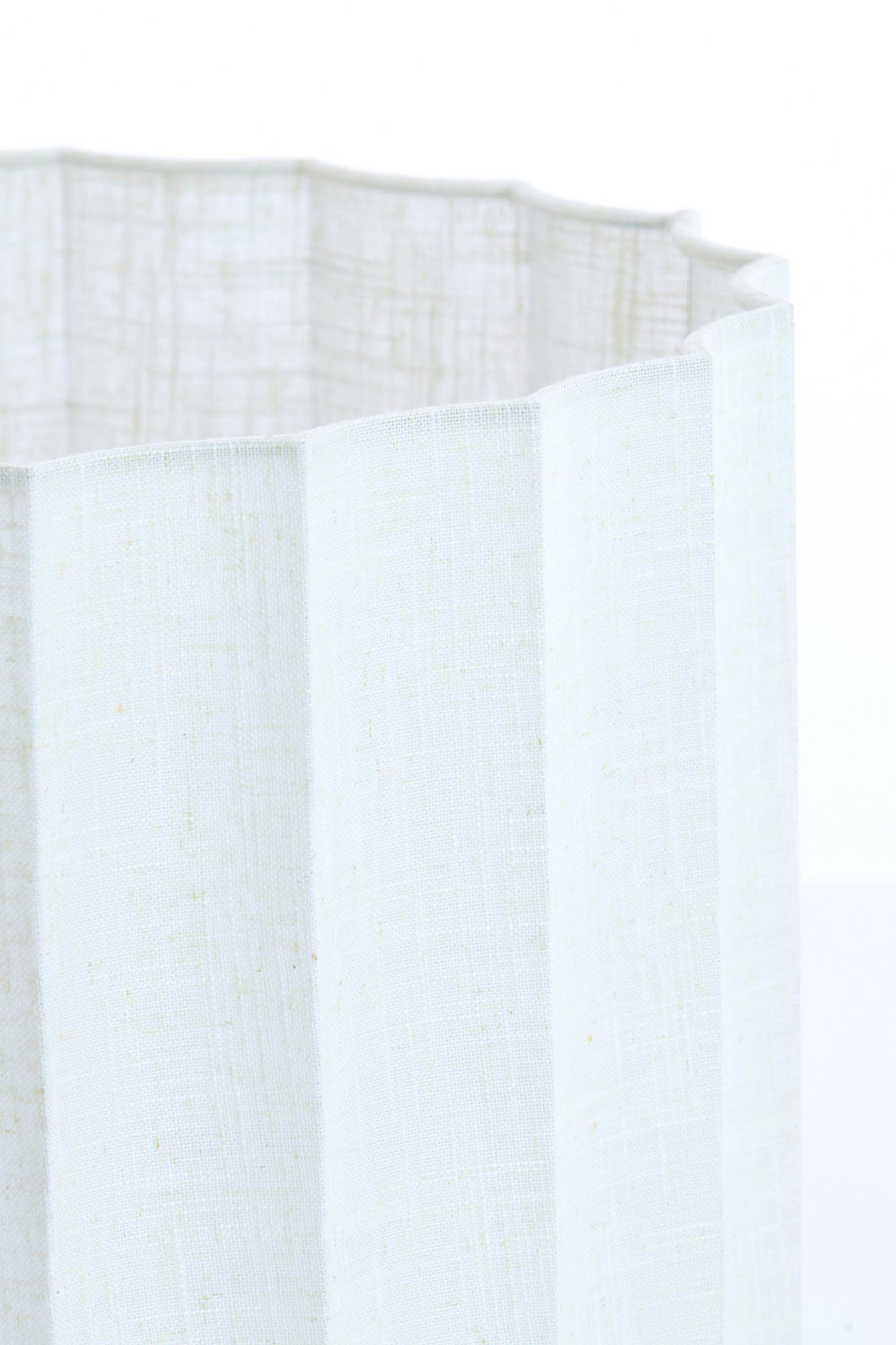 witte-geplooide-cilinder-lampenkap-light-living-disli-variant-image3