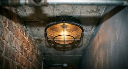 industriele-zwarte-metalen-glazen-plafonniere-mexlite-lisanne-variant-image3