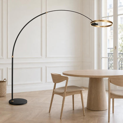 gouden-moderne-metalen-vloerlamp-steinhauer-ringlux-ai-sfeer_image