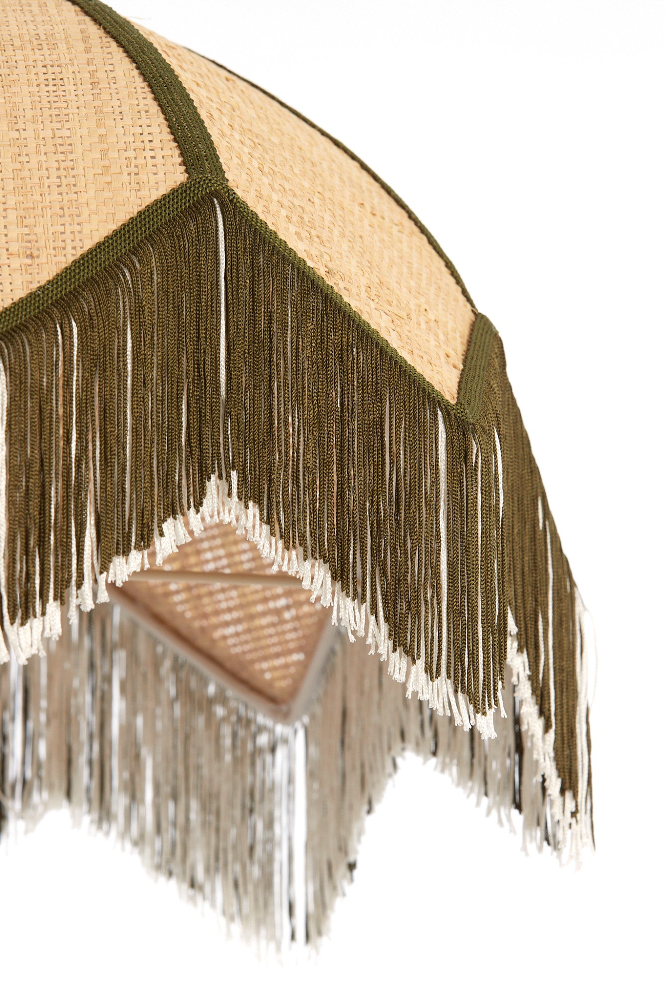 rieten-lampenkap-met-franjes-light-living-sulina-variant-image2
