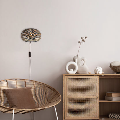 wandlamp-van-naturel-bamboe-met-open-vlechtstructuur-anne-lighting-variant-image2