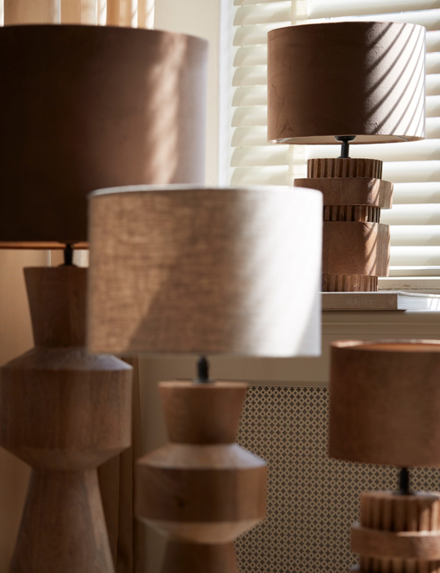 cilindrische-lampenkap-in-bruin-light-living-velours-variant-image3