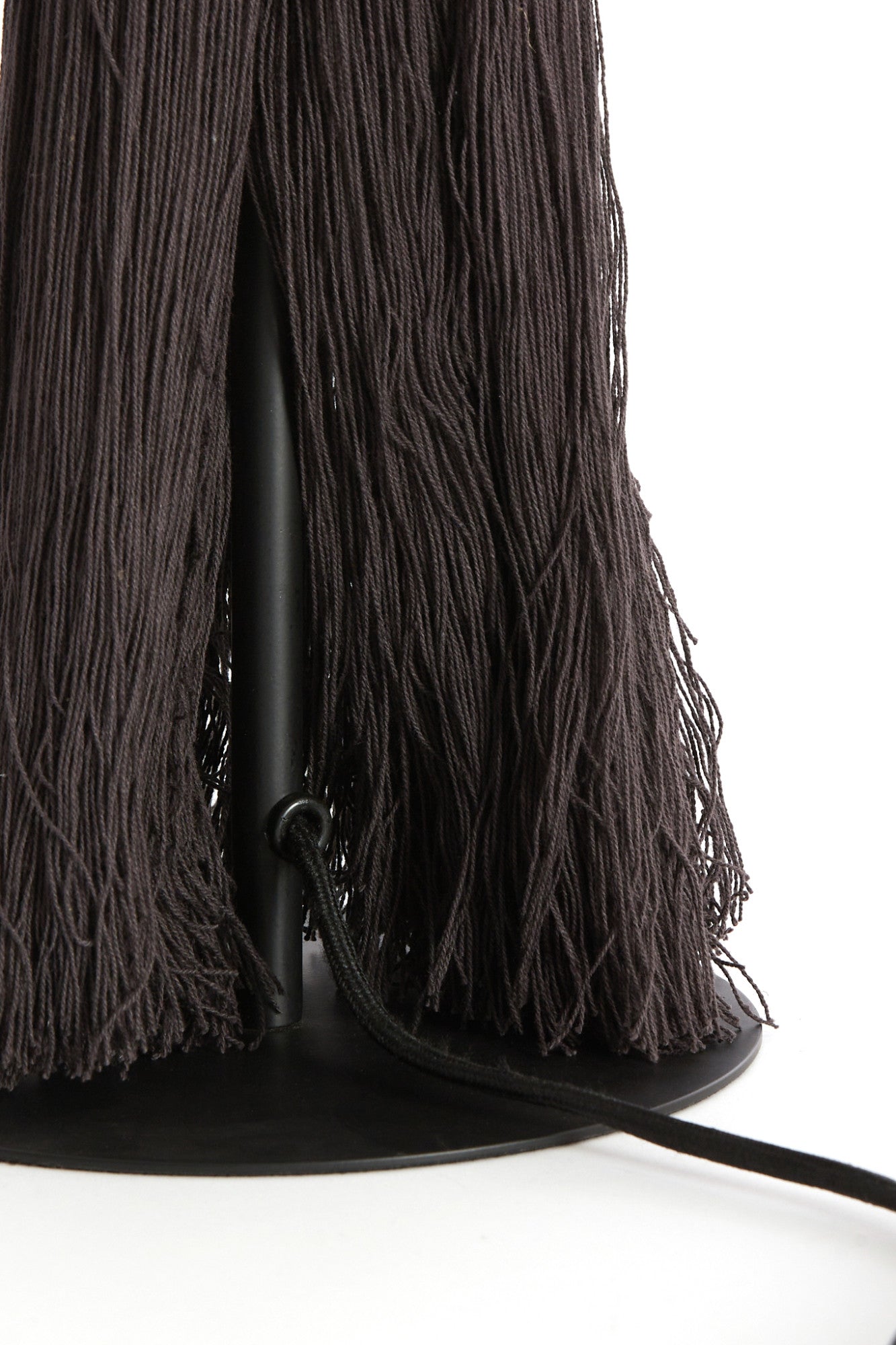 zwarte-stoffen-vintage-tafellamp-light-living-espino-variant-image6