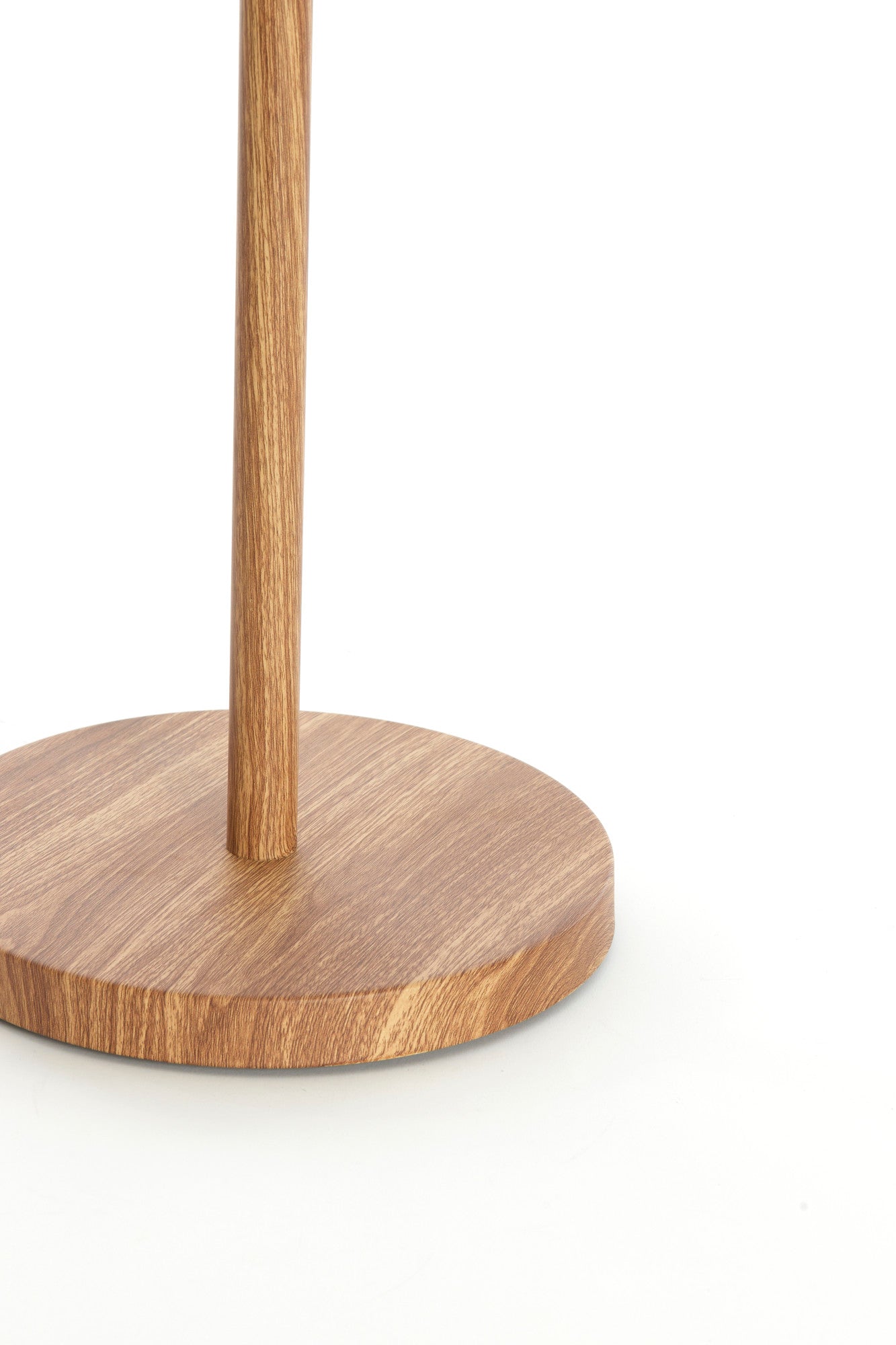 houtkleurige-minimalistische-lampenvoet-light-living-washington-variant-image5