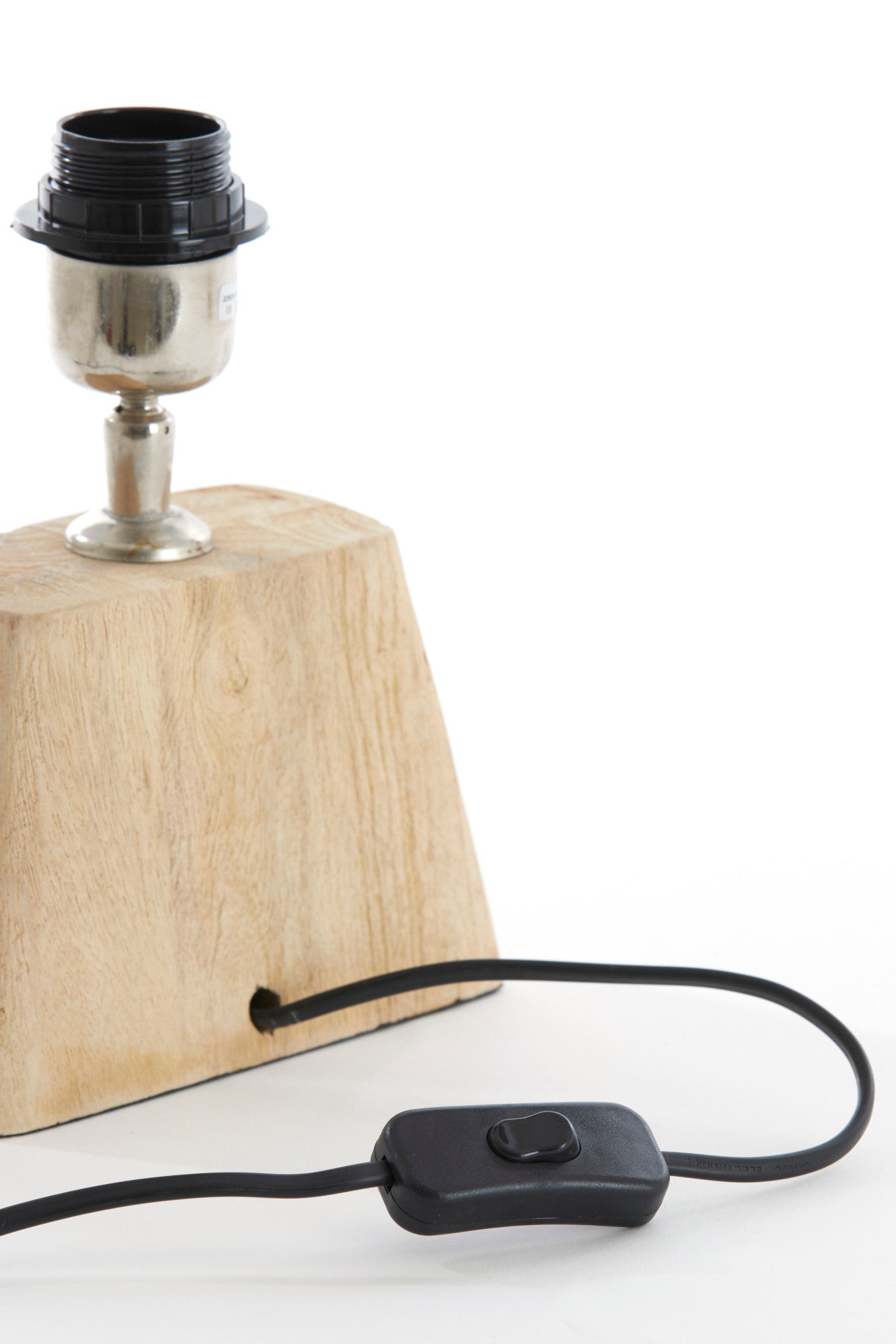 houten-lampenvoet-metaal-accent-light-living-kardan-variant-image6