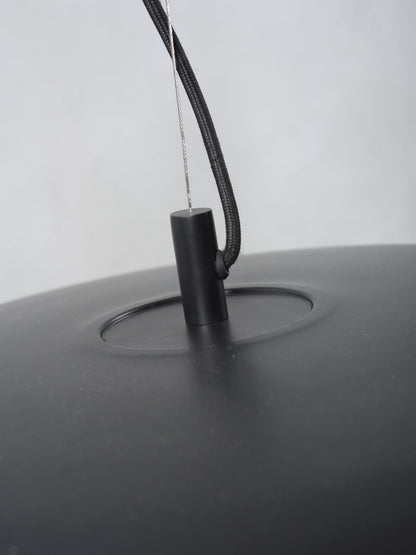 komvormige-retro-hanglamp-zwart-its-about-romi-marseille-variant-image2