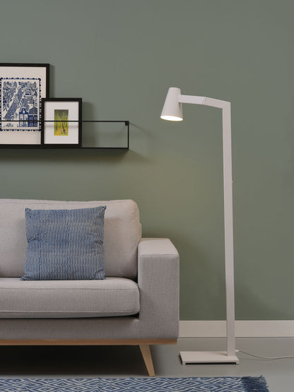 wit-metalen-draaibare-vloerlamp-its-about-romi-biarritz-variant-image4