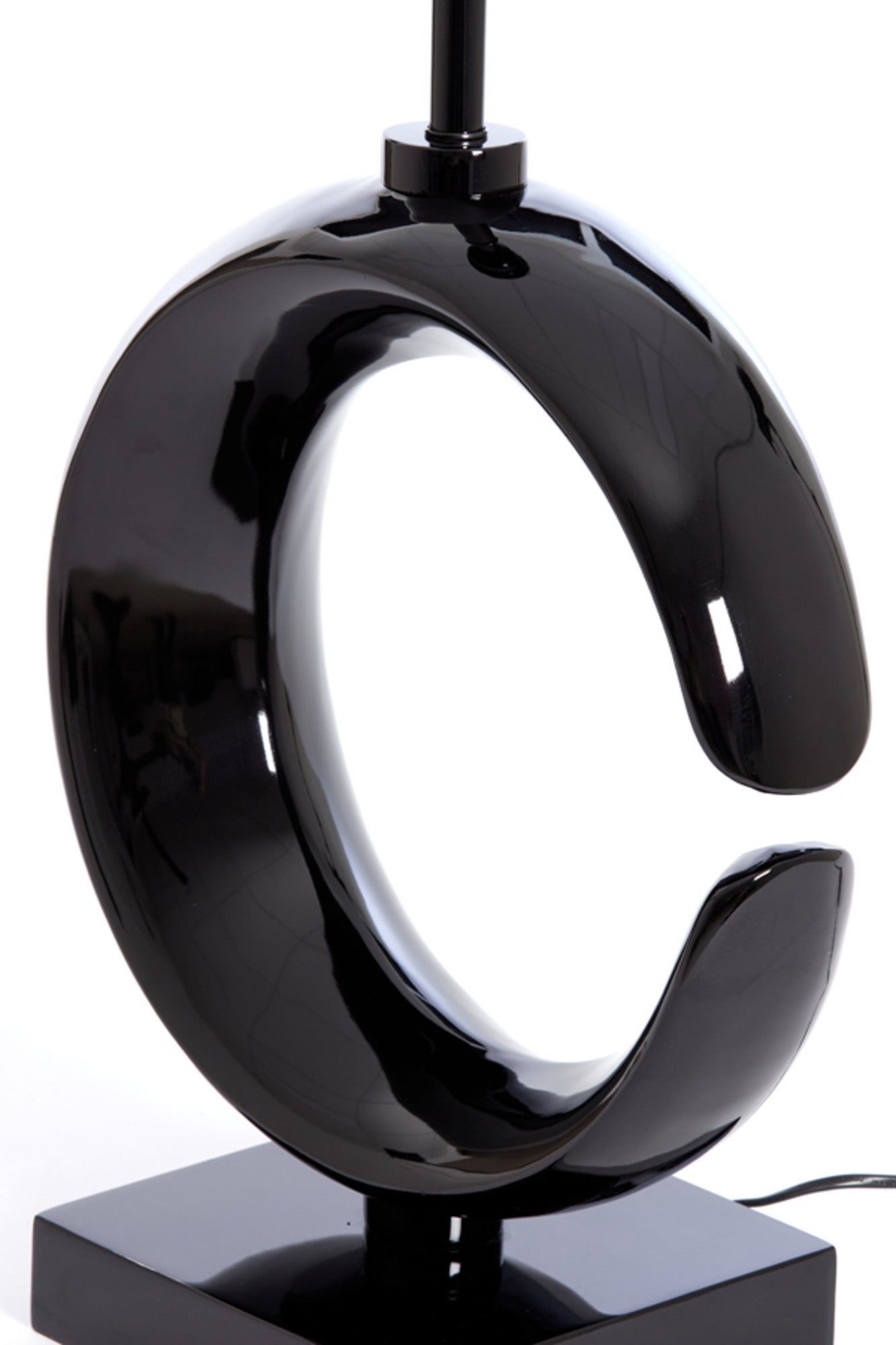 zwarte-lampenvoet-halvemaanvormig-light-living-maan-variant-image7