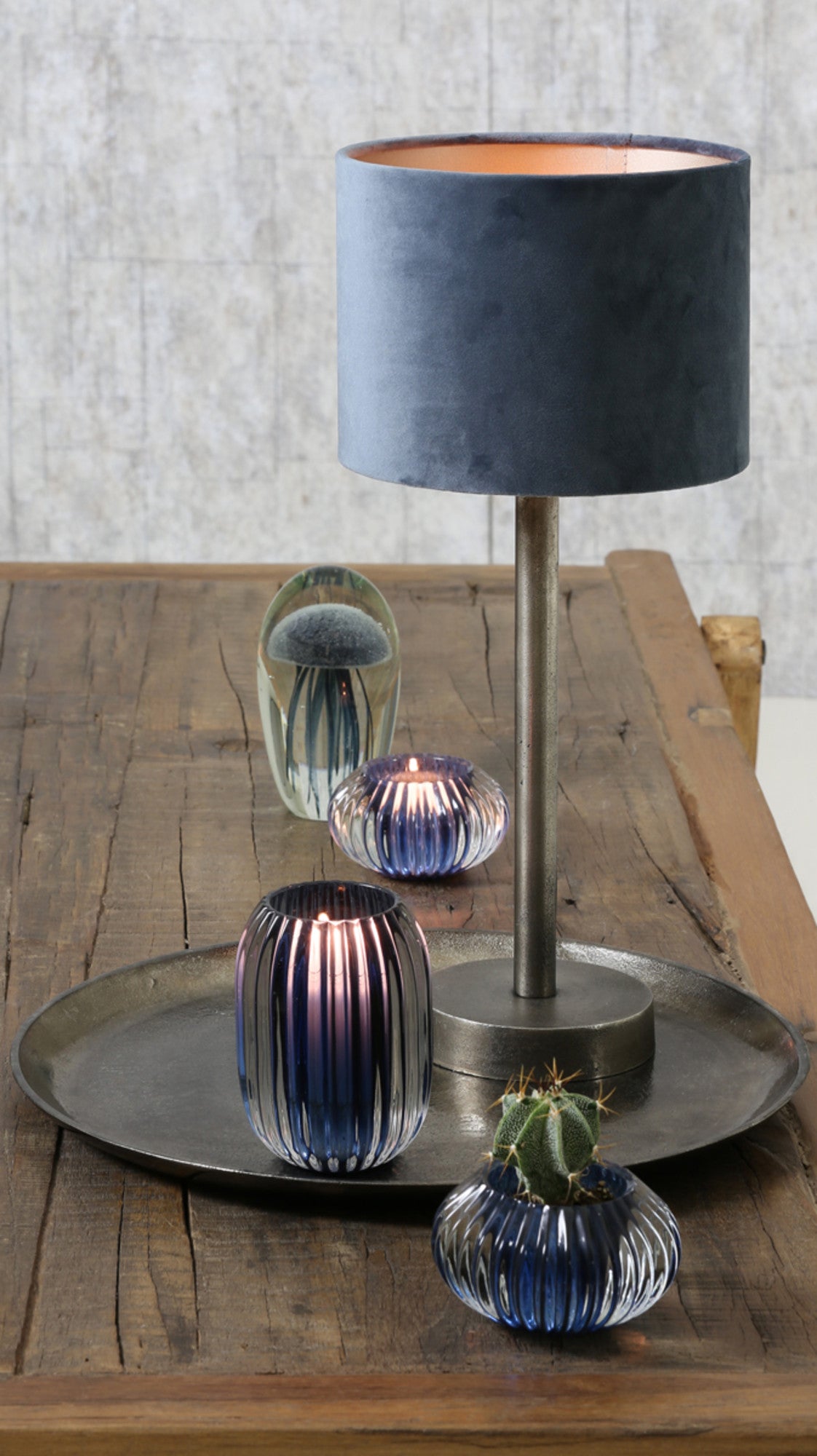 kleine-lampenvoet-in-moderne-stijl-light-living-undai-variant-image3