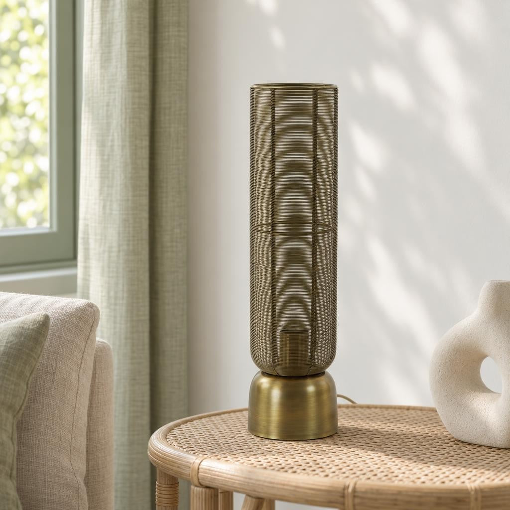 Bronz, henger alakú fém asztali lámpa Light & Living Lezuza – hangulatkép