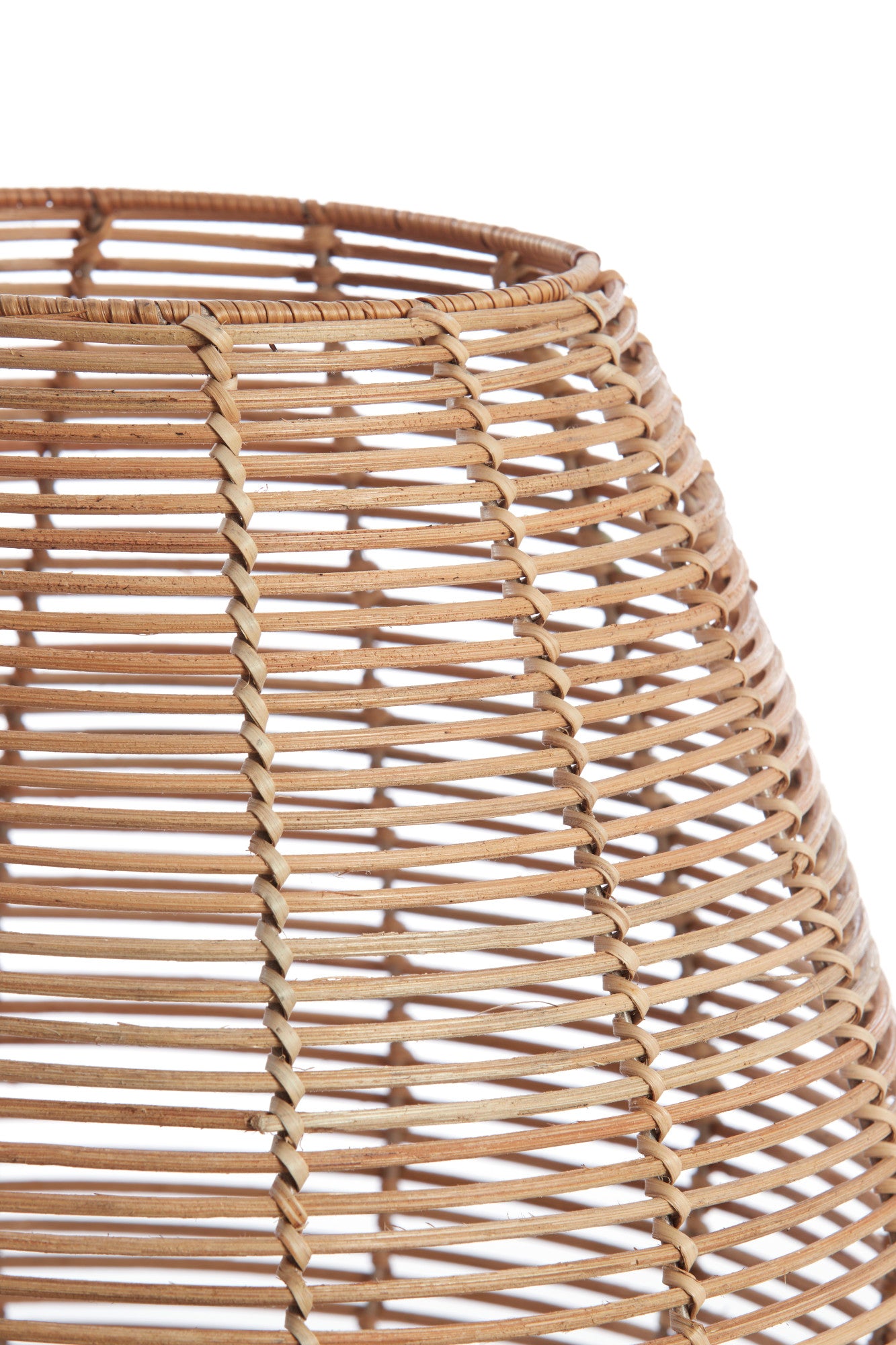 rotan-lampenkap-natuurlijke-tint-light-living-latvia-variant-image7