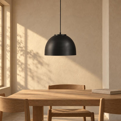 Zwarte industriële hanglamp Globo Hermi – sfeerbeeld