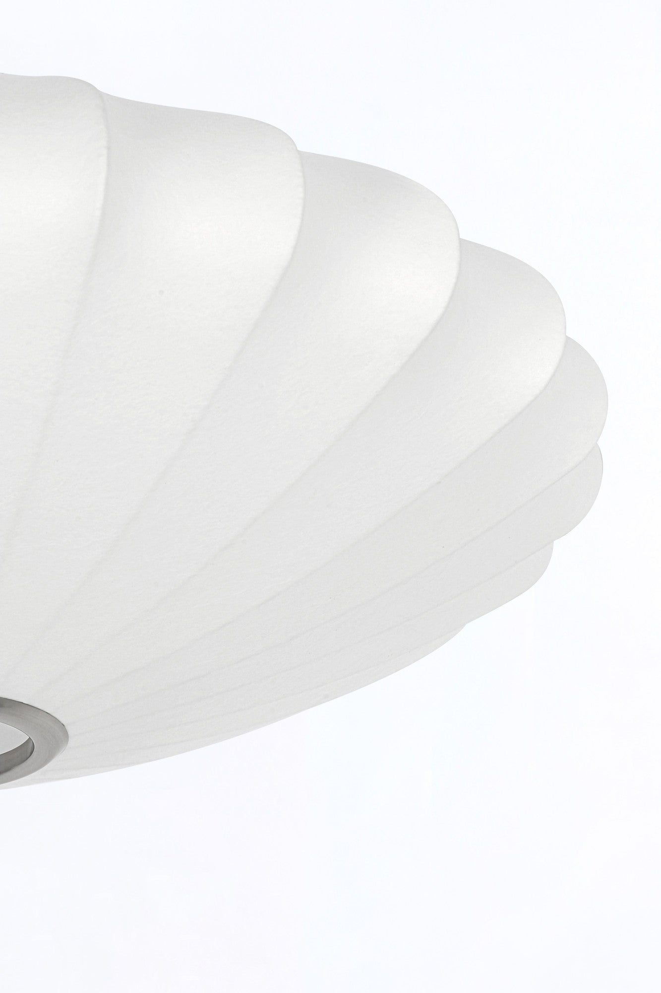 schelpvormige-witte-hanglamp-light-living-fay-variant-image2