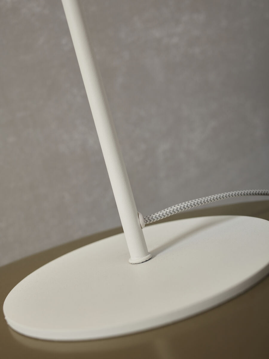 tafellamp-metaal-retro-wit-its-about-romi-lisbon-variant-image6