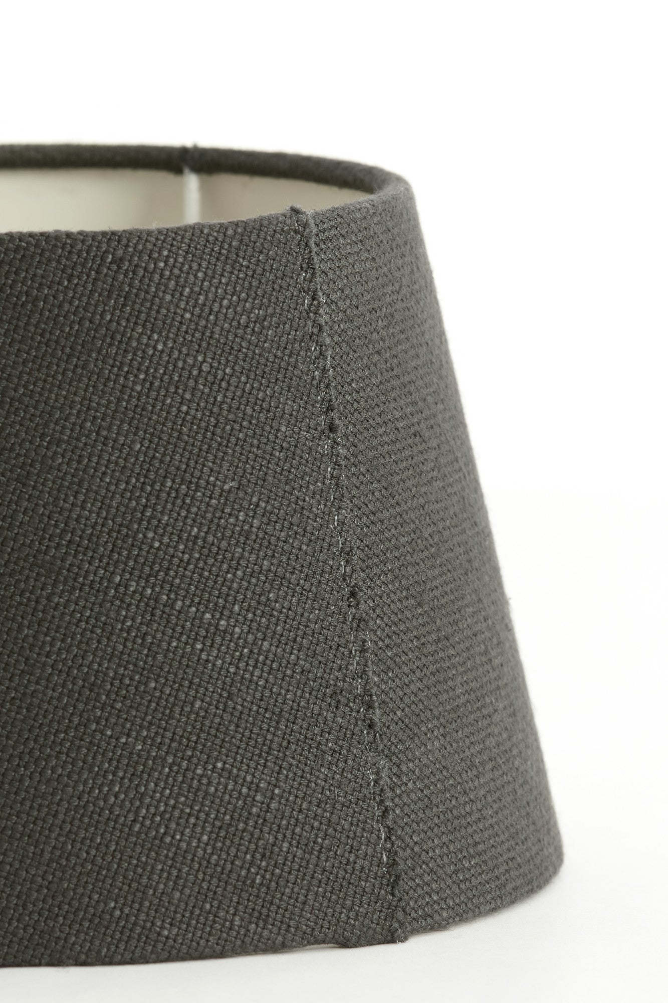 stijlvolle-zwarte-lampenkap-voor-ambiance-light-living-livigno-variant-image5