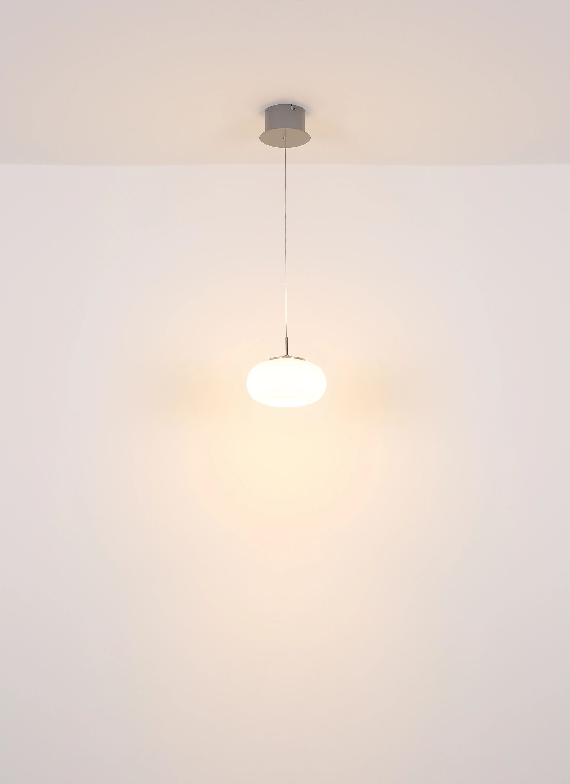 elegante-ronde-glazen-hanglamp-nikkel-quintara-variant-image6