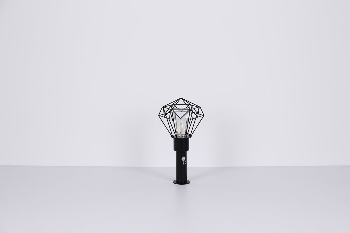 Zwarte metalen staande buitenlamp met draadframe en glazen cilinder – afbeelding 6