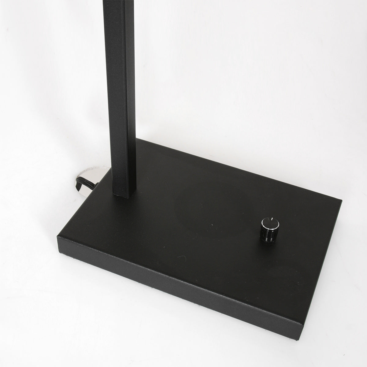 moderne-tafellamp-zwart-steinhauer-lotus-variant-image6