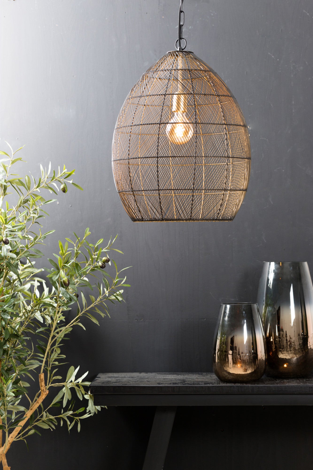 rustieke-goud-met-zwarte-metalen-hanglamp-light-living-meya-variant-image4