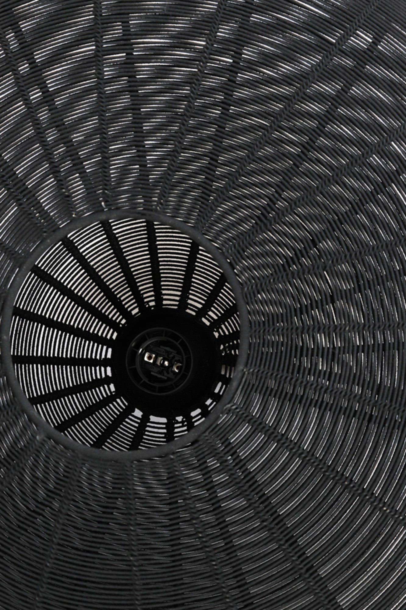 zwarte-ovale-hanglamp-modern-light-living-bahoto-variant-image7