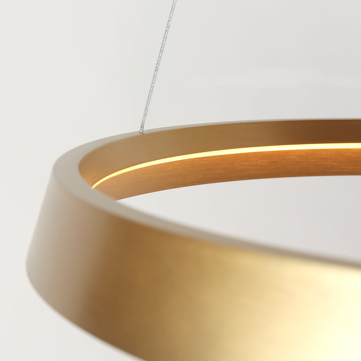 Златна кръгла LED висяща лампа Steinhauer Ringlux – изображение 4