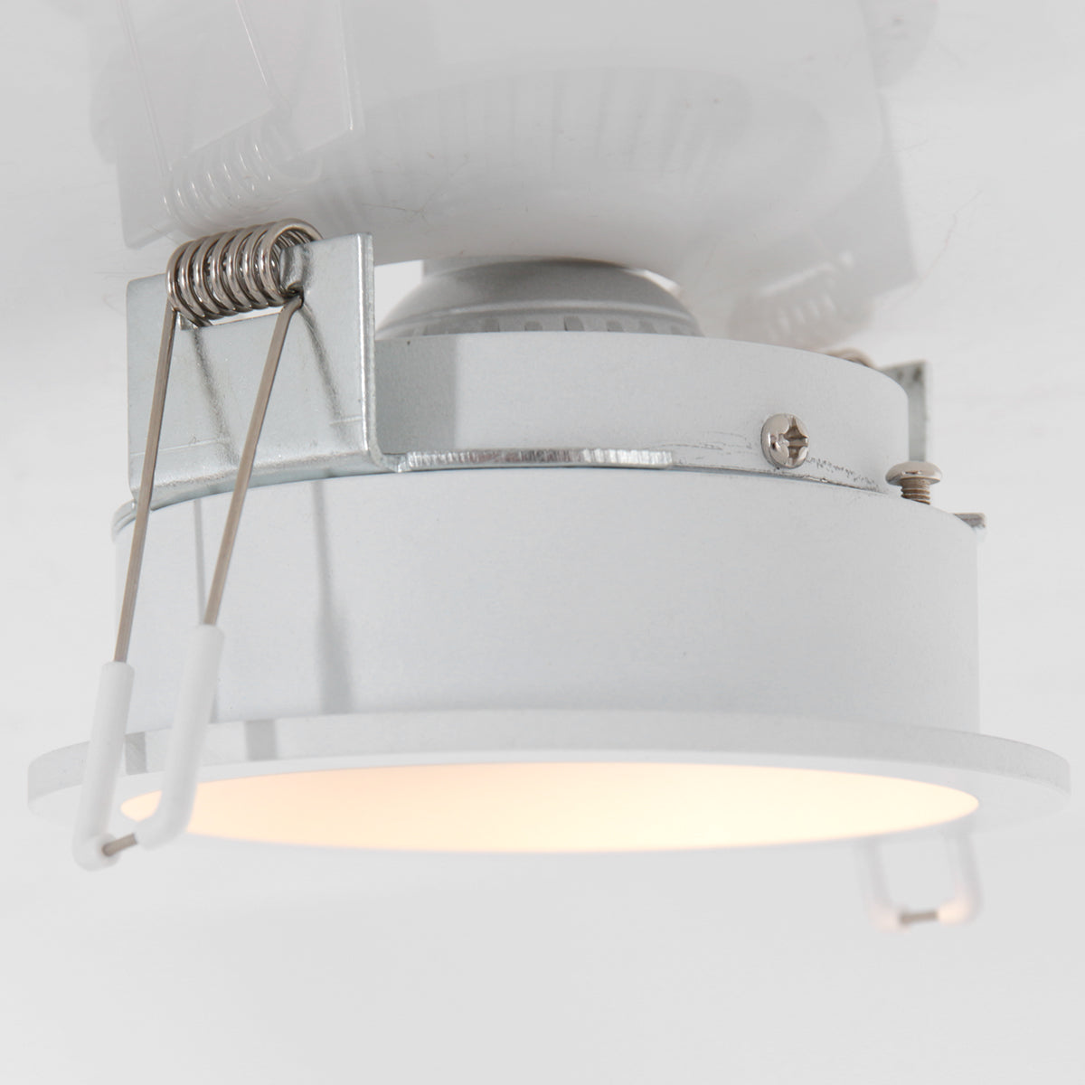 moderne-witte-metalen-spot-steinhauer-pelite-spot-variant-image12