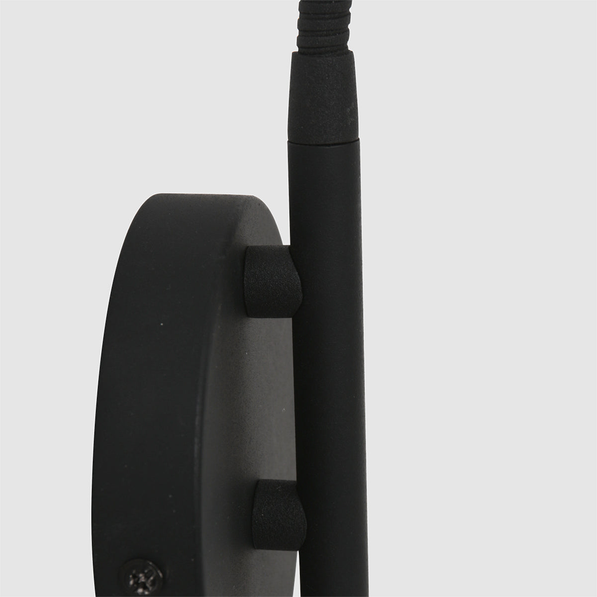 moderne-zwarte-wandlamp-metaal-steinhauer-natasja-led-variant-image12