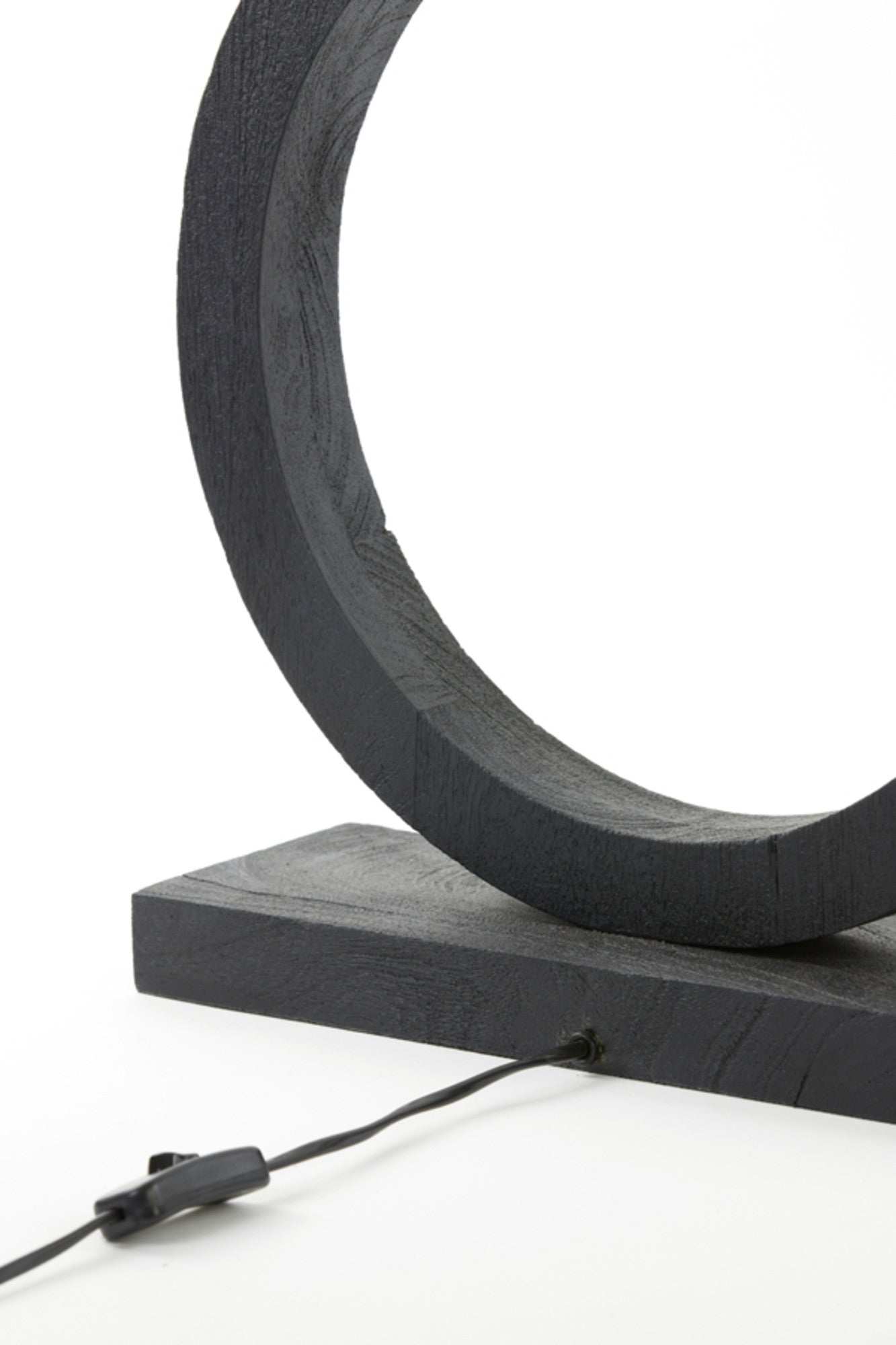 kleine-ronde-zwarte-lampenvoet-light-living-tinar-variant-image7