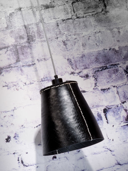 zwarte-vintage-hanglampen-rubber-good-mojo-amazon-variant-image3