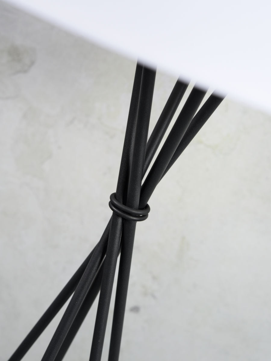 witte-5-potige-vloerlamp-metaal-katoen-its-about-romi-lima-variant-image2