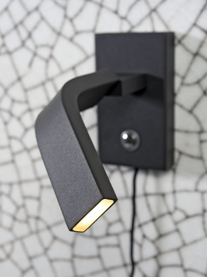 wandlamp-modern-zwart-metaal-its-about-romi-zurich-variant-image6