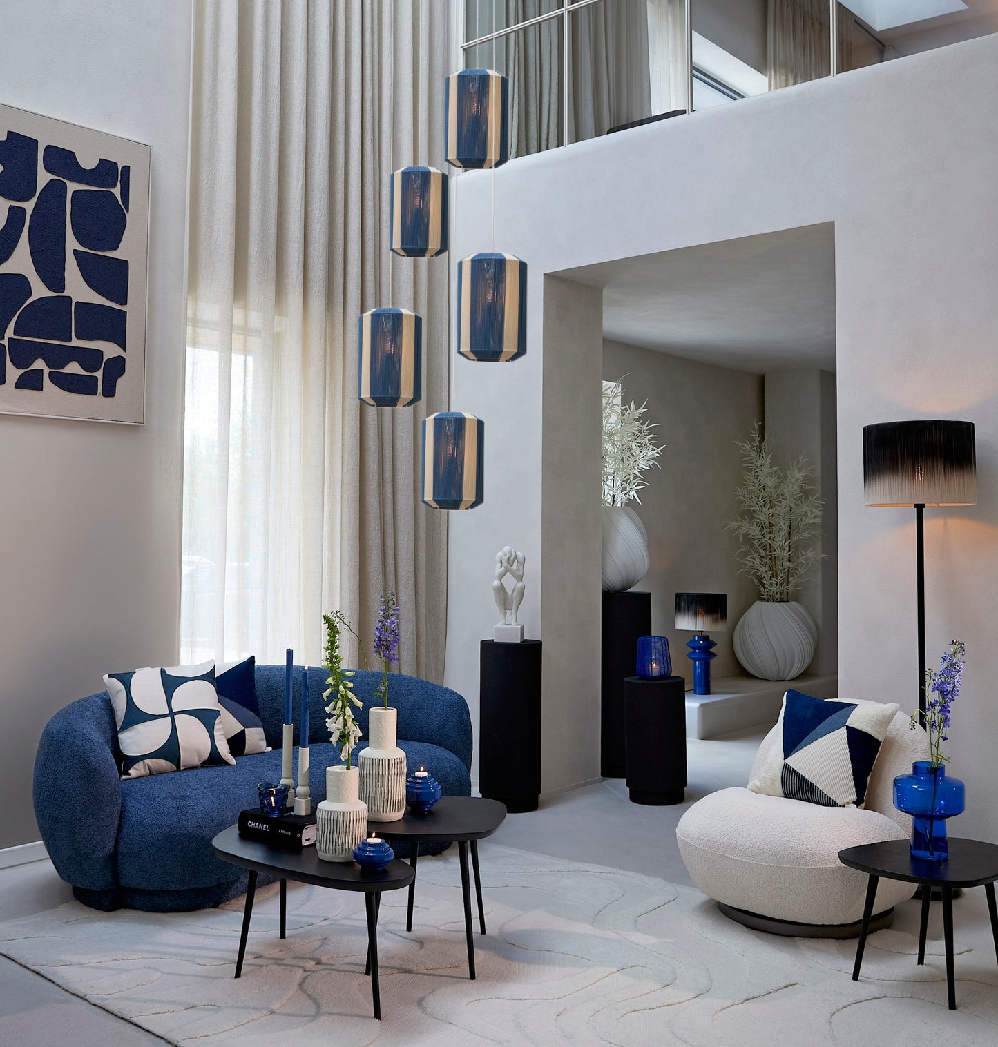 blauw-witte-hanglamp-met-gestreept-patroon-light-living-kozana-variant-image3