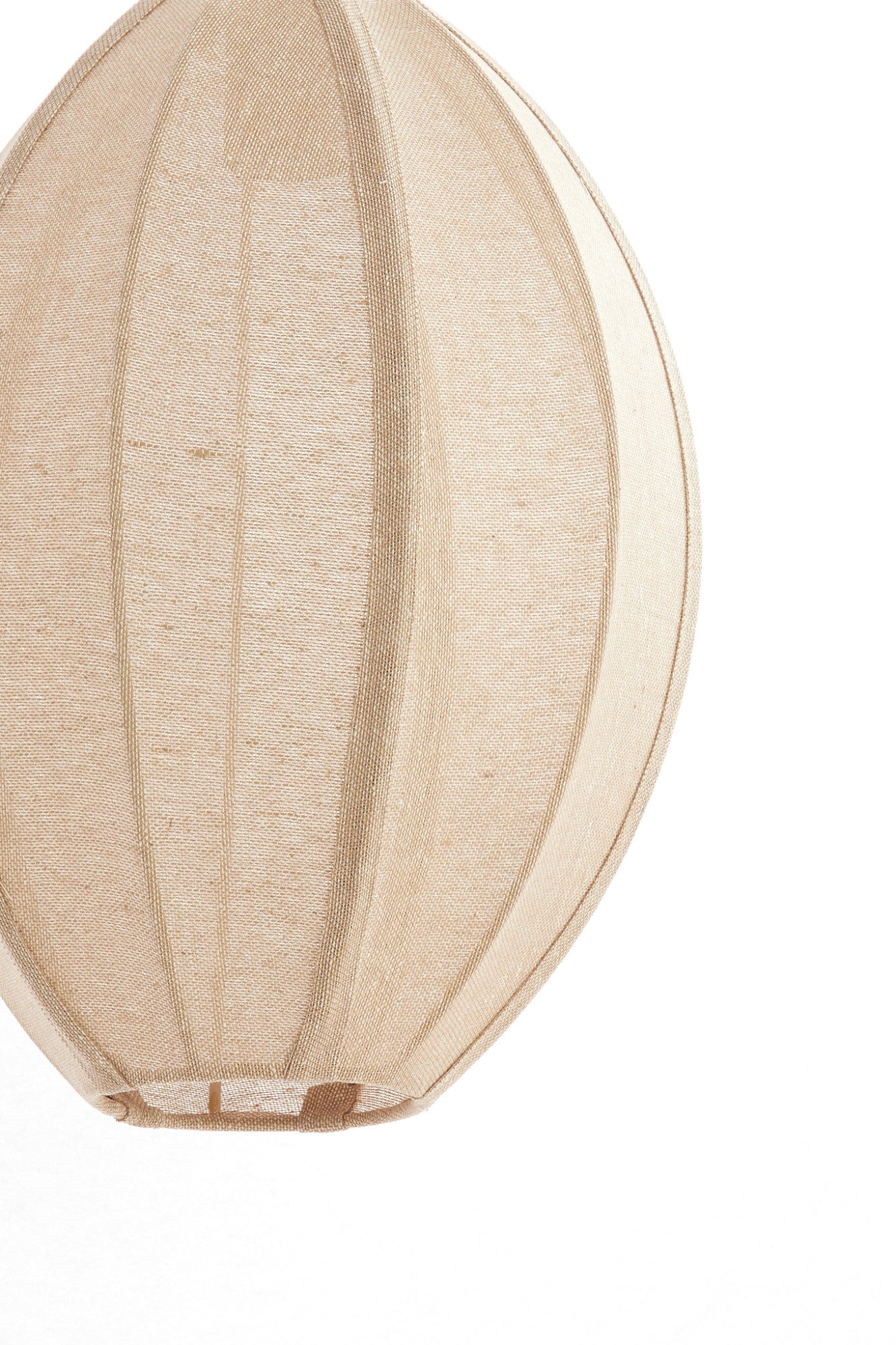 beige-stoffen-hanglamp-ovaal-model-light-living-milatos-variant-image2