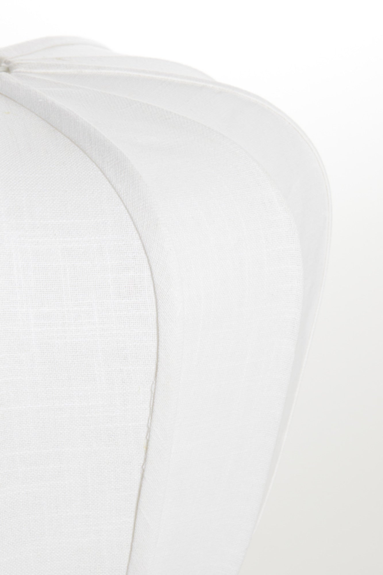 witte-stoffen-hanglamp-met-zachte-uitstraling-light-living-zubedo-variant-image2