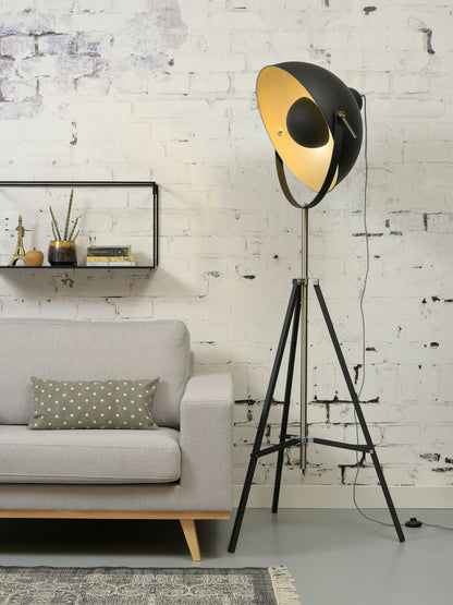 metalen-zwarte-industriele-vloerlamp-its-about-romi-hollywood-variant-image1
