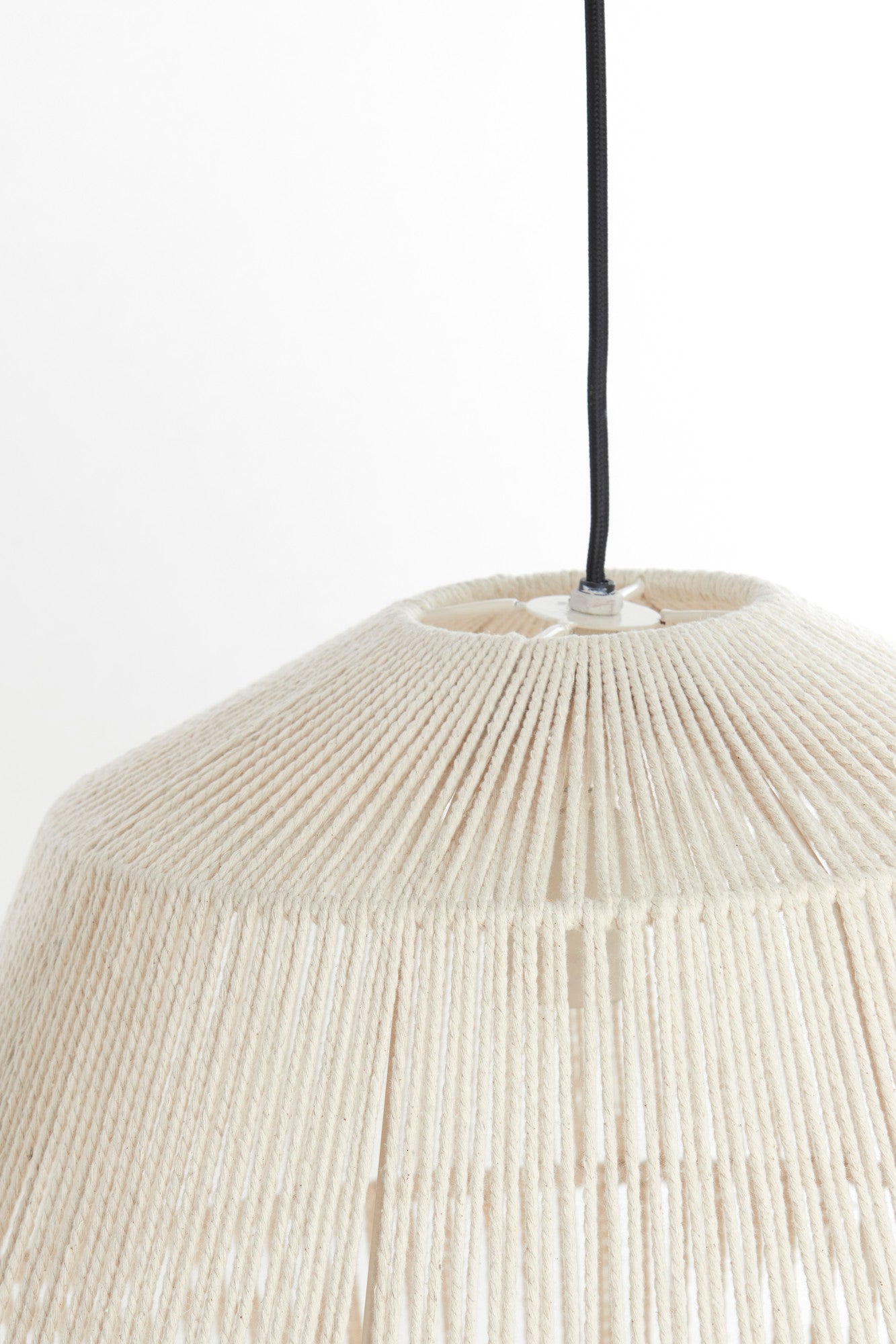 touwdesign-hanglamp-naturel-light-living-deya-variant-image5