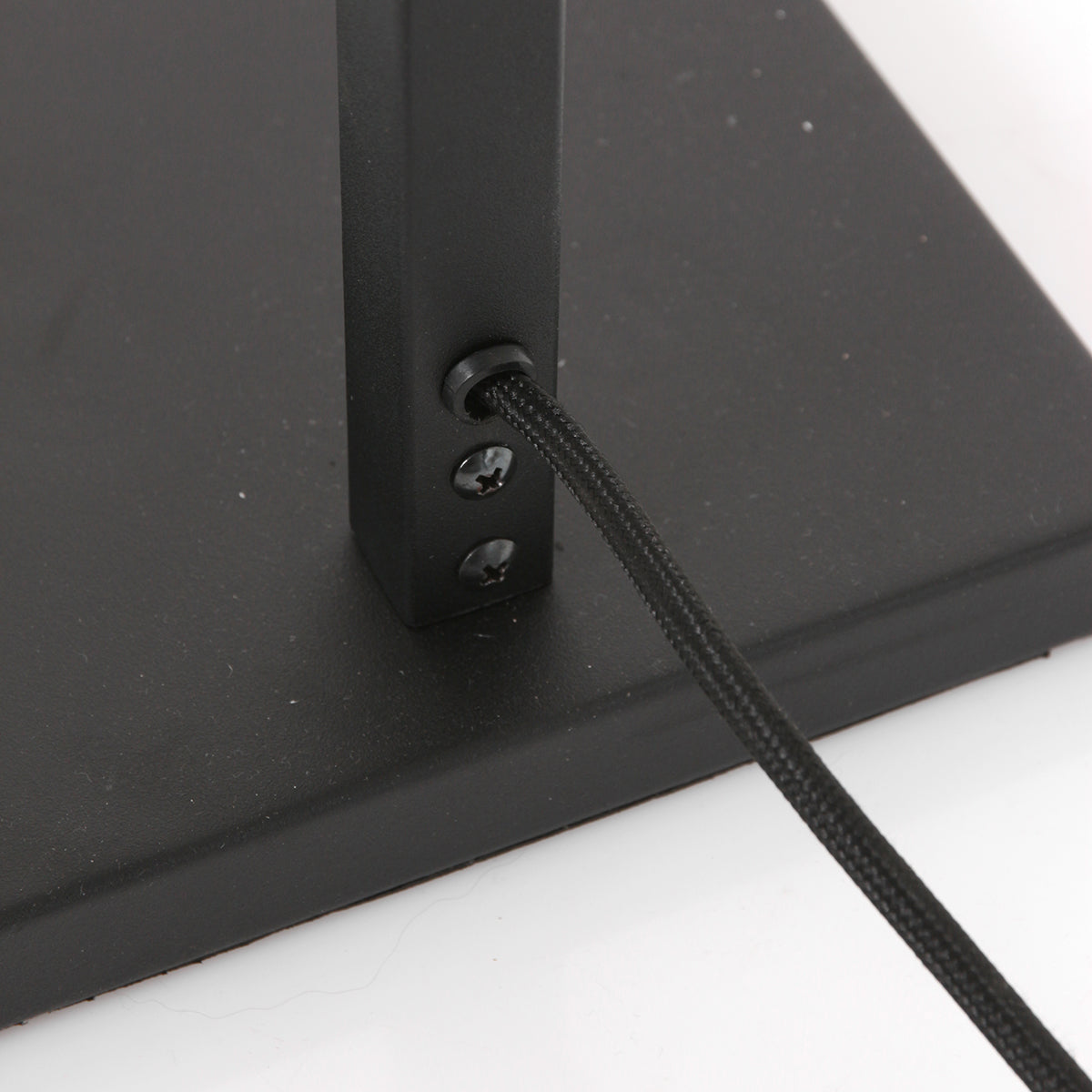 staand-vloerlamp-zwart-met-patroonkap-steinhauer-stang-variant-image12