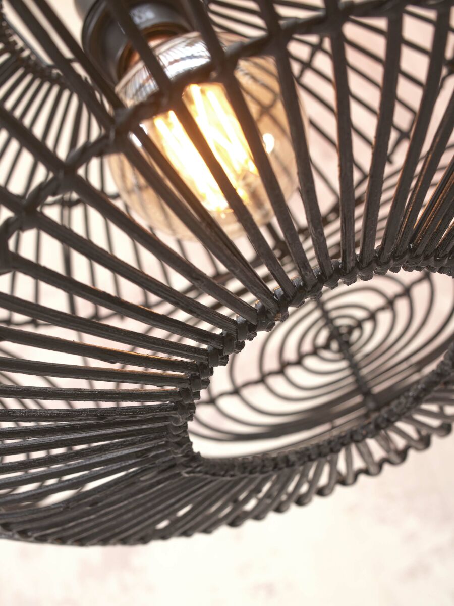 zwarte-bolvormige-rotan-plafondlamp-good-mojo-madeira-variant-image2