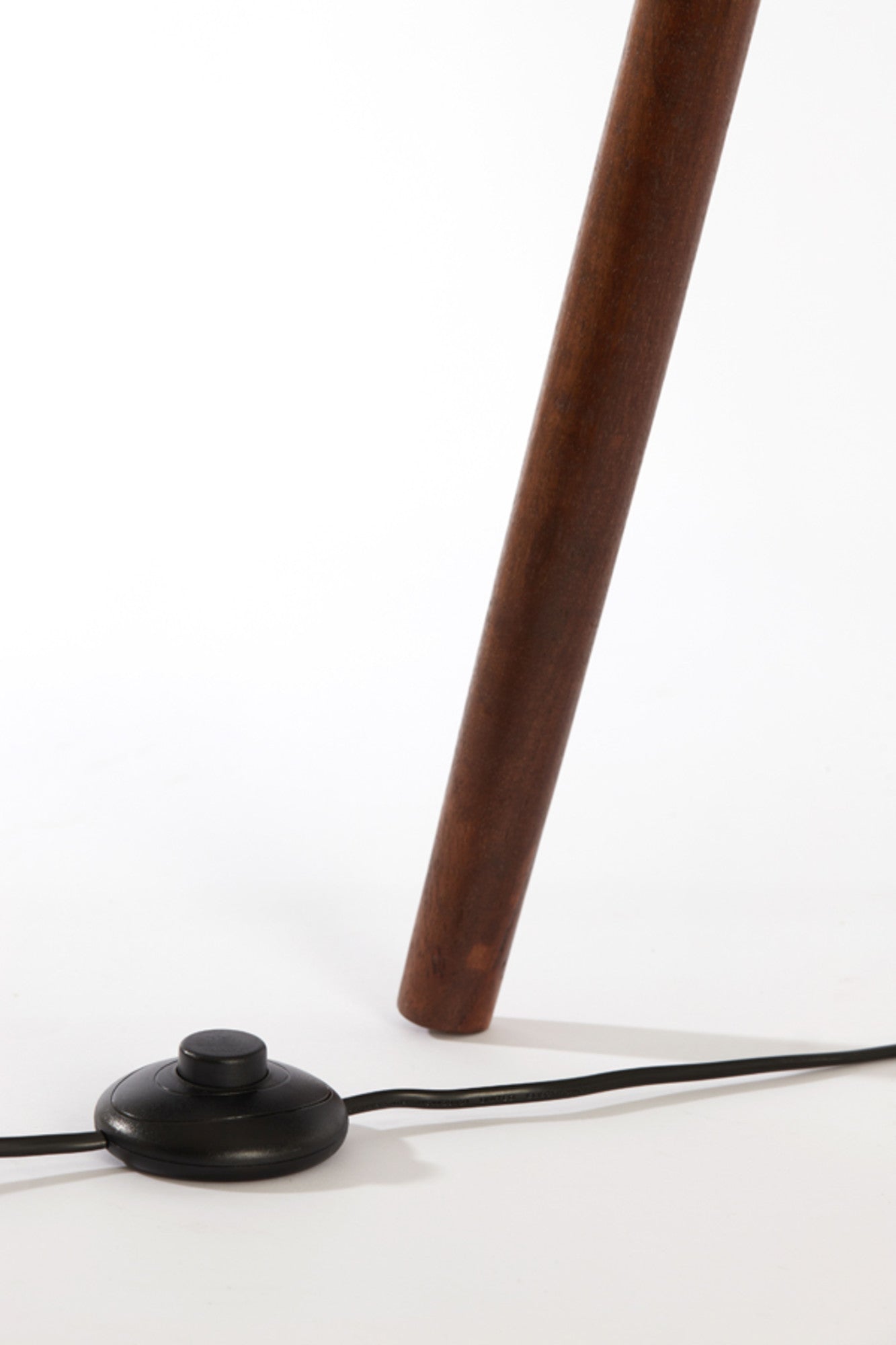 driepotige-lampenvoet-light-living-ilias-variant-image8