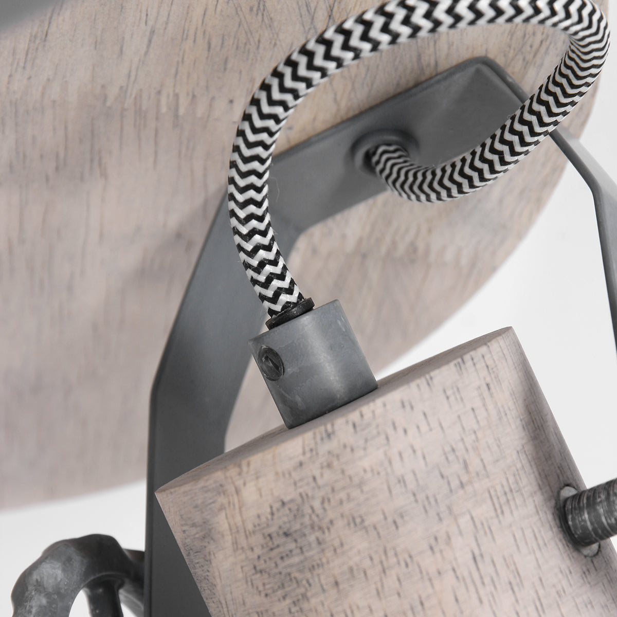 drielichts-plafondspot-industrieel-mexlite-gearwood-variant-image11