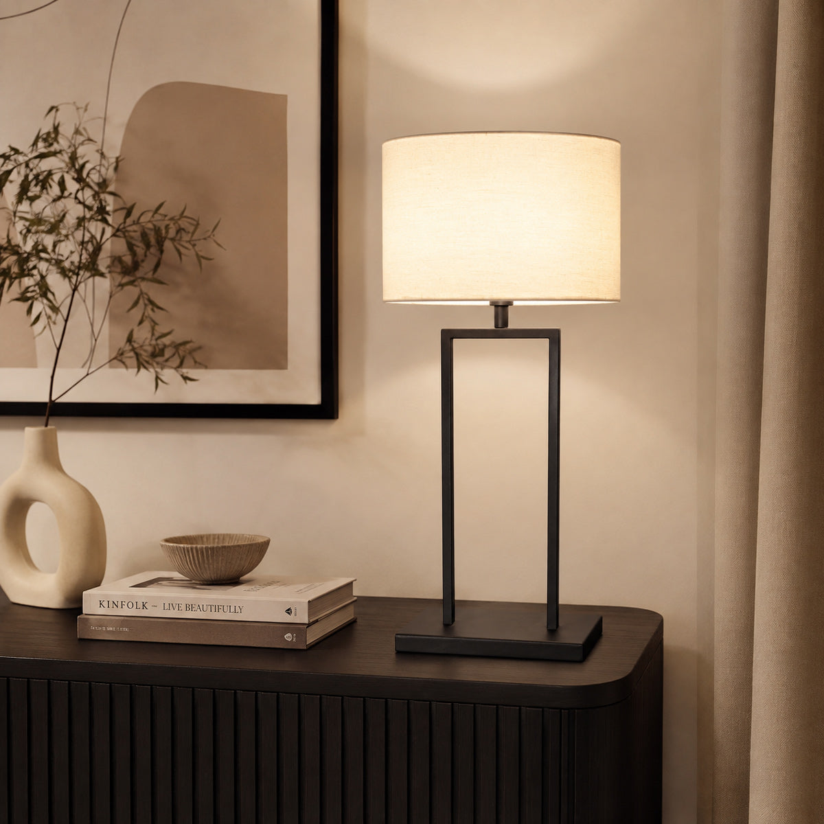 Candeeiro de mesa preto com abajur branco Steinhauer Stang – imagem 2