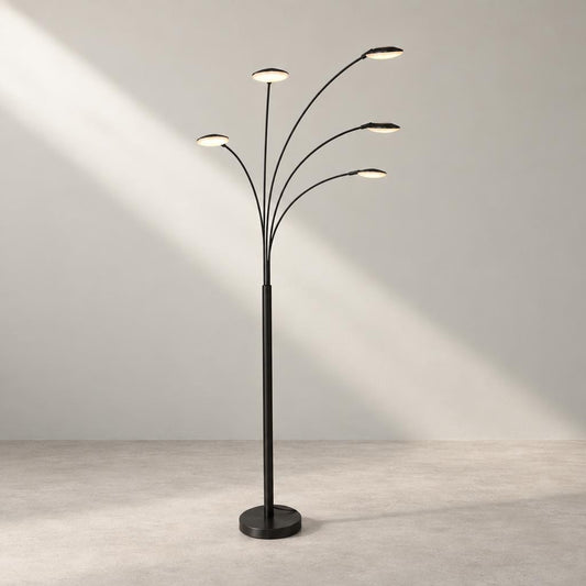 moderne-zwarte-metalen-vloerlamp-mexlite-synna-ai-studio_image